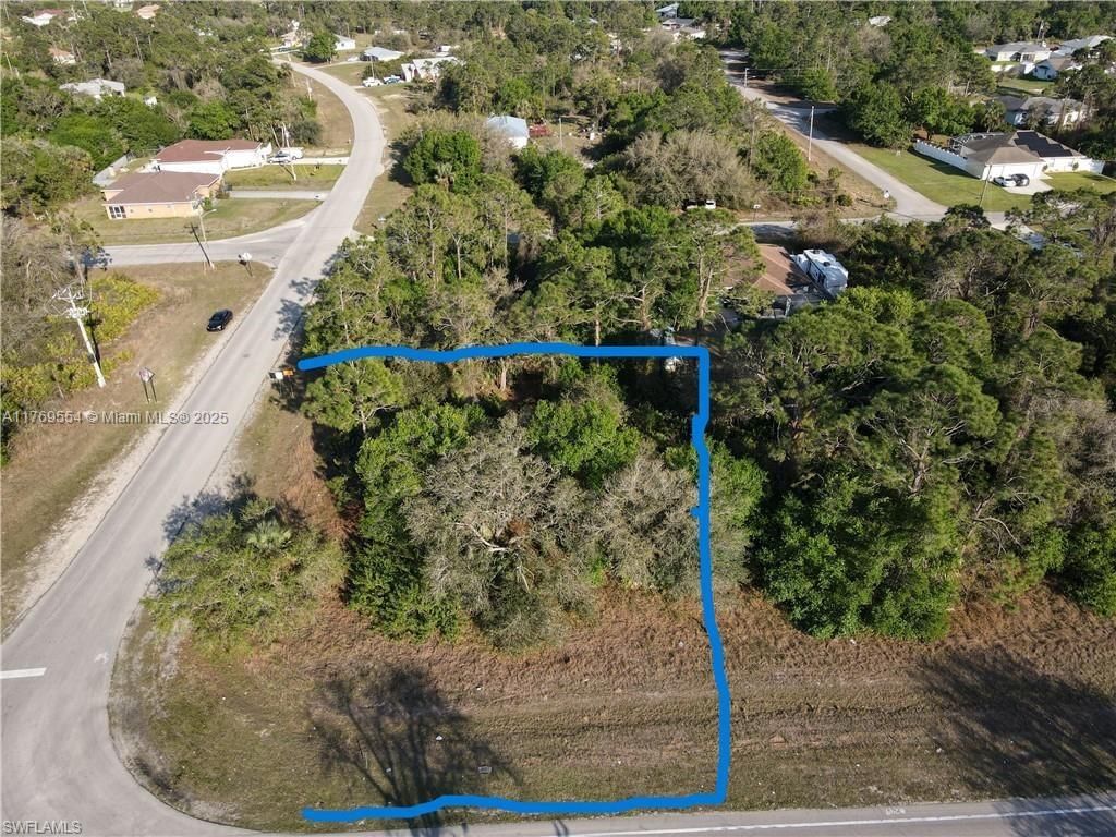 Real estate property located at 211 BELL BLVD S, Other, Twin Lake Estates Unit 13, Other City - In The State Of Florida, FL