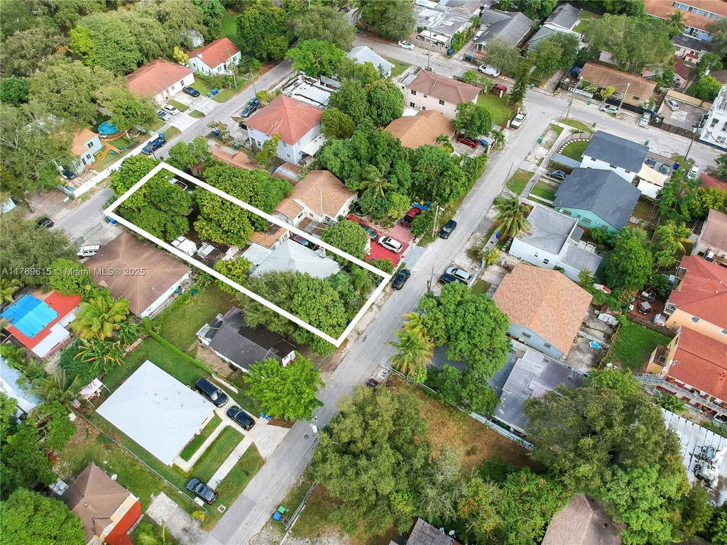 Real estate property located at 65 59th Ter, Miami-dade, Rockmoor Villa Track, Miami, FL