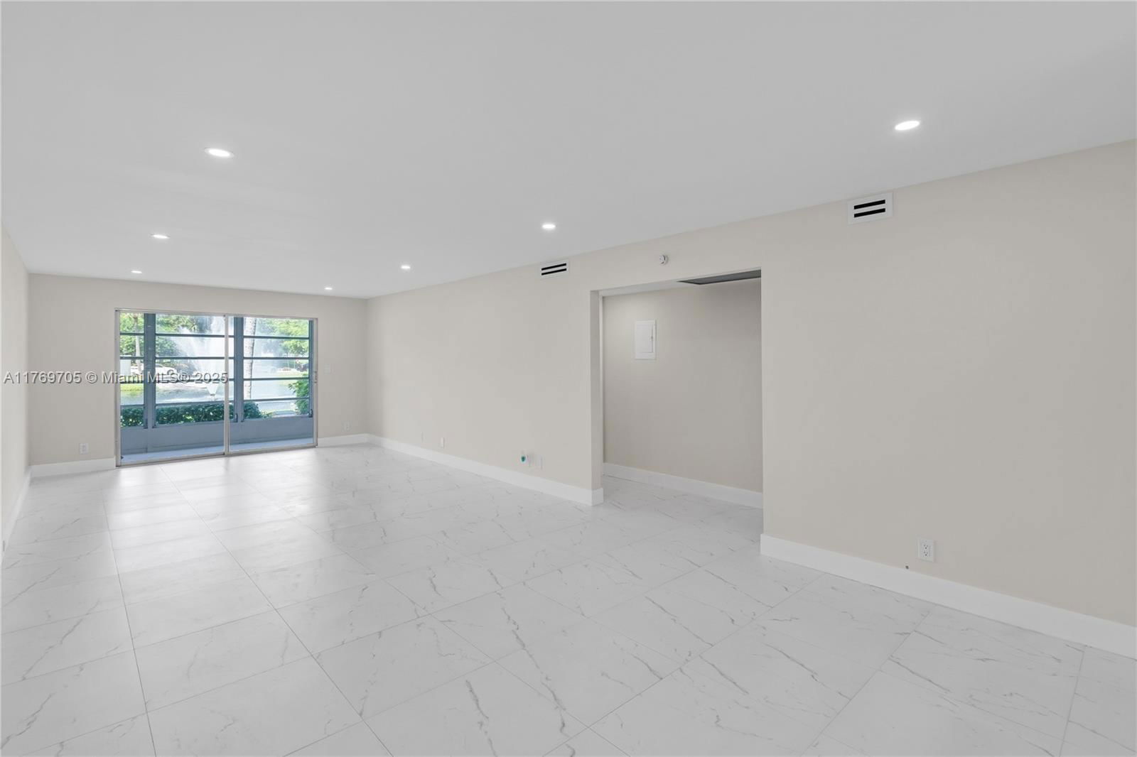 Real estate property located at 2501 Antigua Ter F1, Broward, Antigua Village I E Condo, Coconut Creek, FL