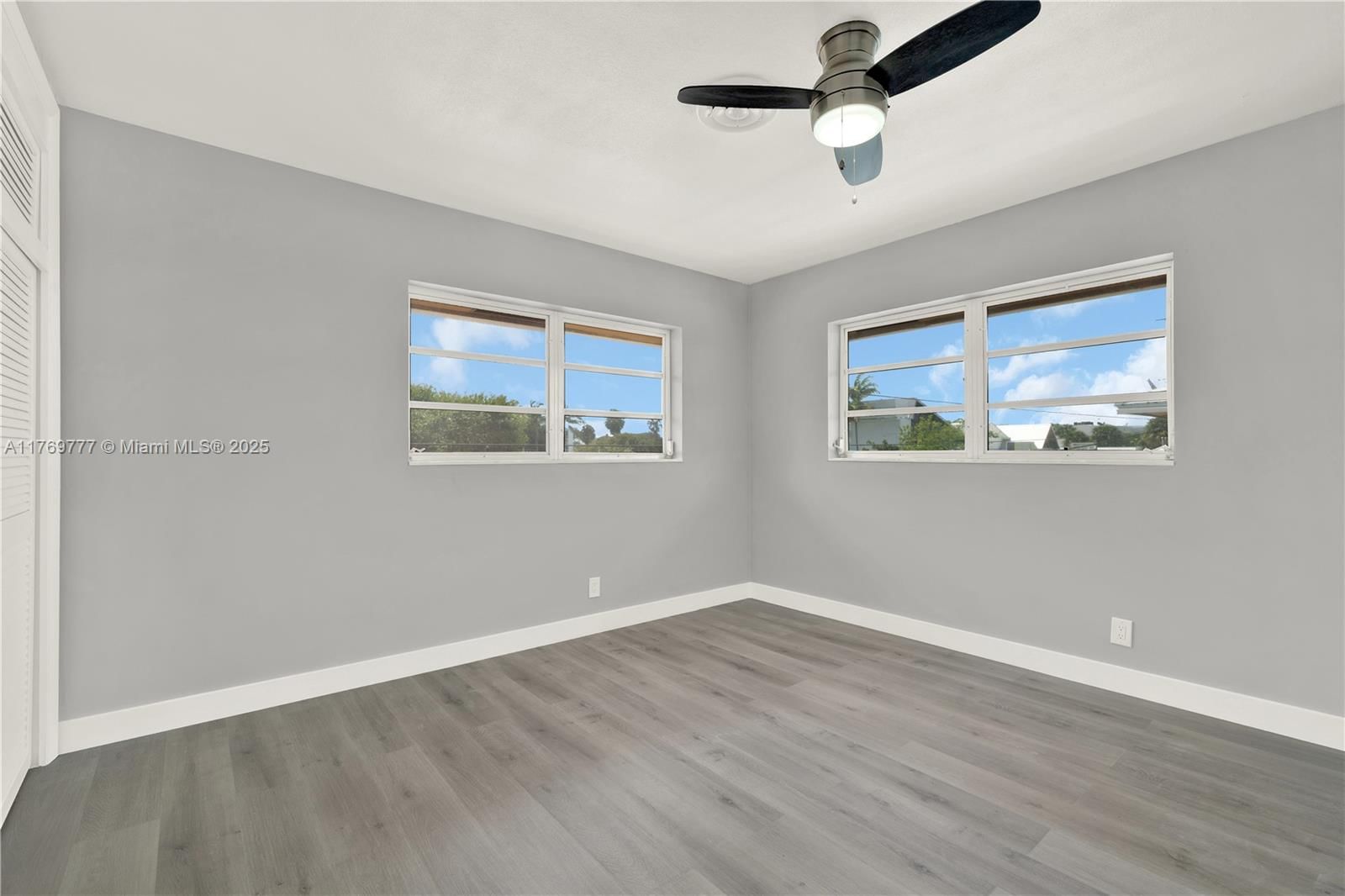 Real estate property located at 2864 32nd St #7, Broward, Royal Plaza Condo, Fort Lauderdale, FL