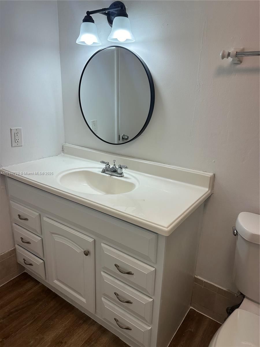 Real estate property located at , Miami-dade, Parkway Towers Bldg 1 Con, Miami, FL