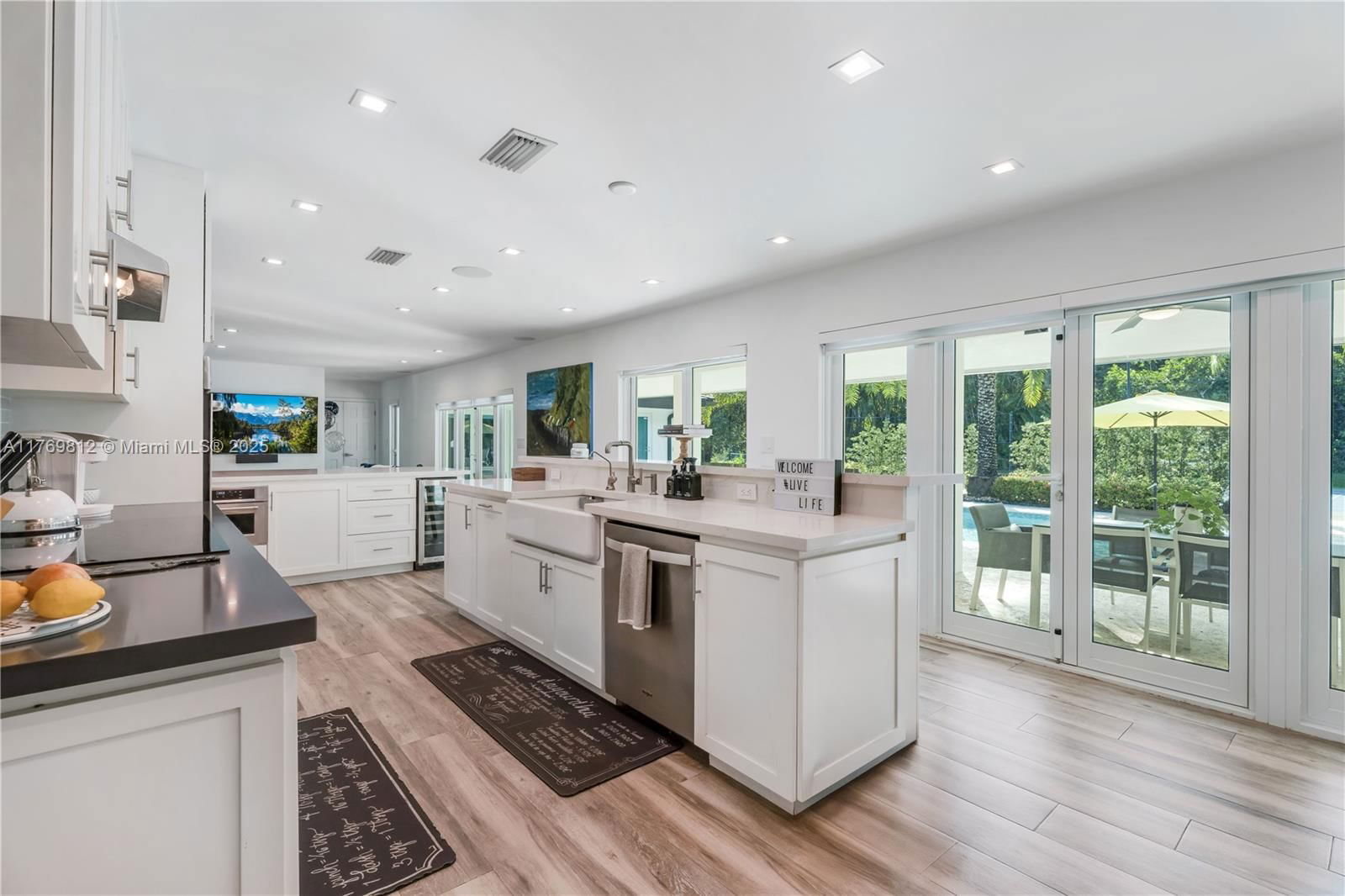 Real estate property located at 13220 63rd Ave, Miami-dade, Bay Ridge Ests, Pinecrest, FL