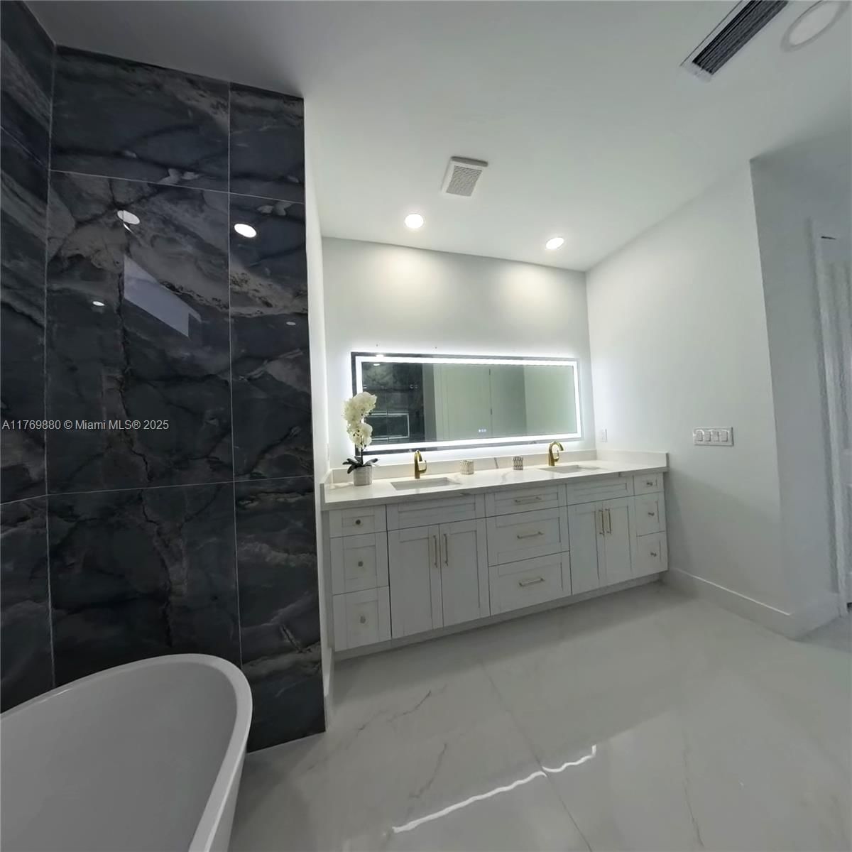 Real estate property located at 510 Bronx Ave 510 Bronx Ave, Lee, Lehigh Acres, Lehigh Acres, FL