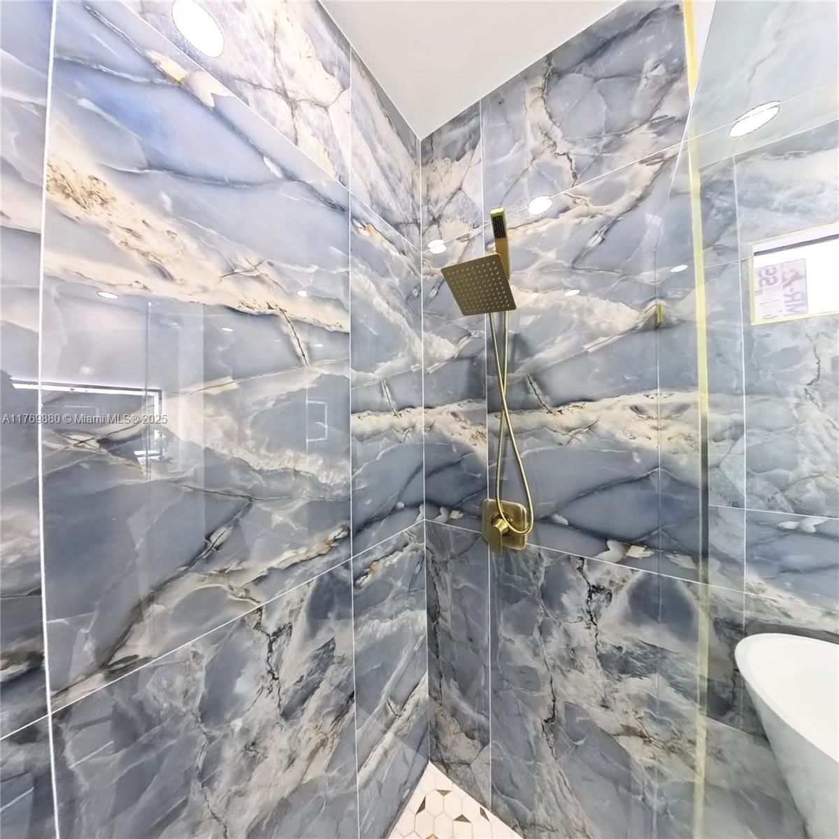 Real estate property located at 510 Bronx Ave 510 Bronx Ave, Lee, Lehigh Acres, Lehigh Acres, FL