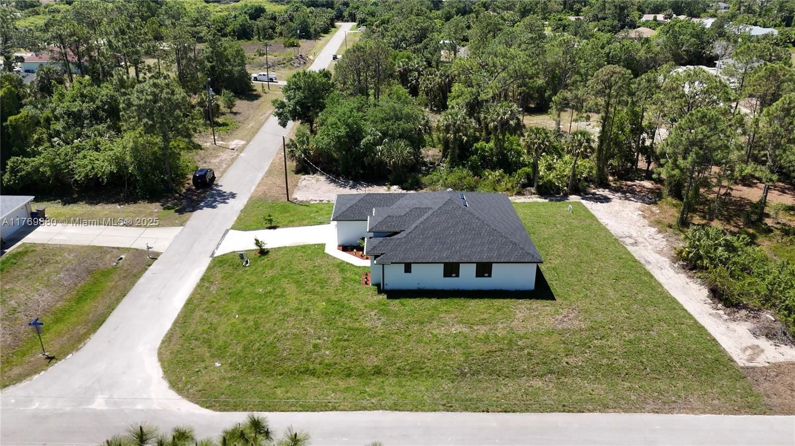 Real estate property located at 510 Bronx Ave 510 Bronx Ave, Lee, Lehigh Acres, Lehigh Acres, FL