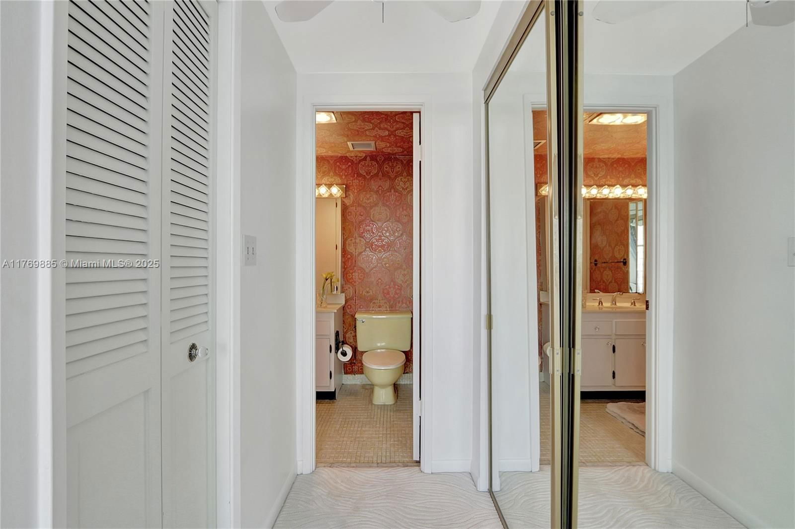 Real estate property located at 4330 Hillcrest Dr #807, Broward, Hillcrest East No 23 Cond, Hollywood, FL