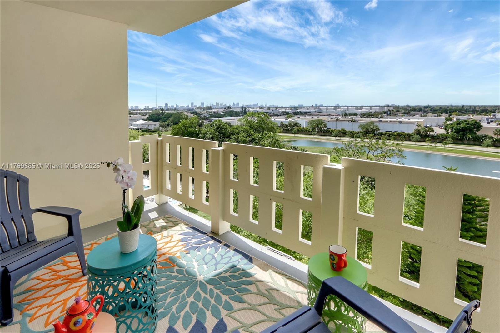 Real estate property located at 4330 Hillcrest Dr #807, Broward, Hillcrest East No 23 Cond, Hollywood, FL