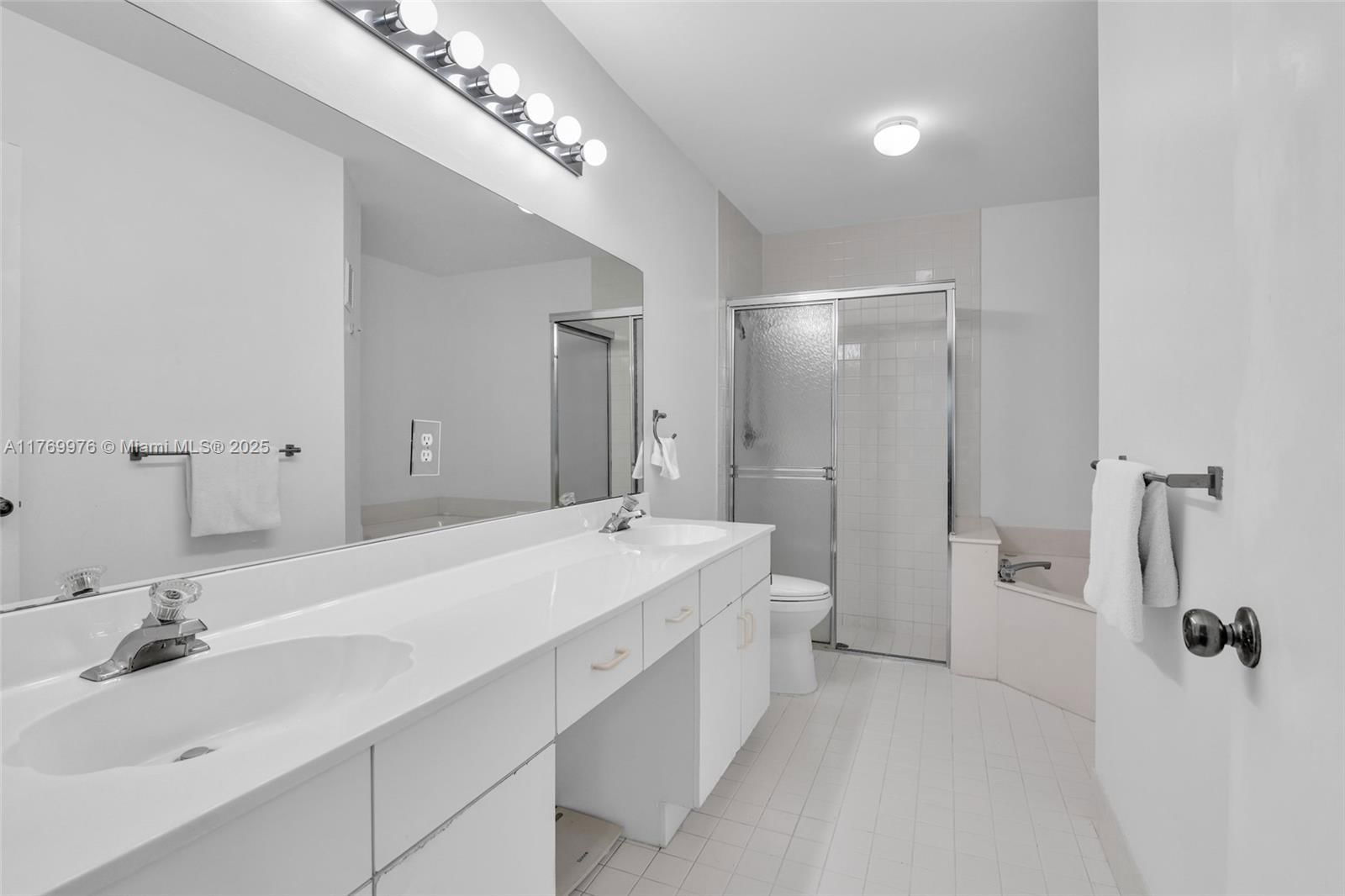 Real estate property located at 10396 Lake Vista Cir #10396, Palm Beach, Mission Bay 2, Boca Raton, FL