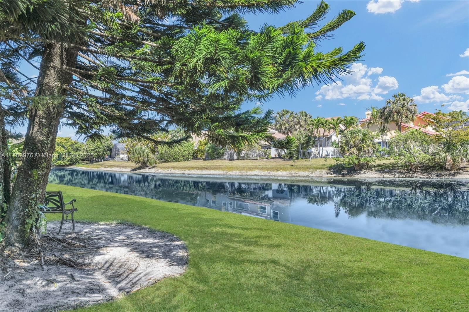 Real estate property located at 10396 Lake Vista Cir #10396, Palm Beach, Mission Bay 2, Boca Raton, FL