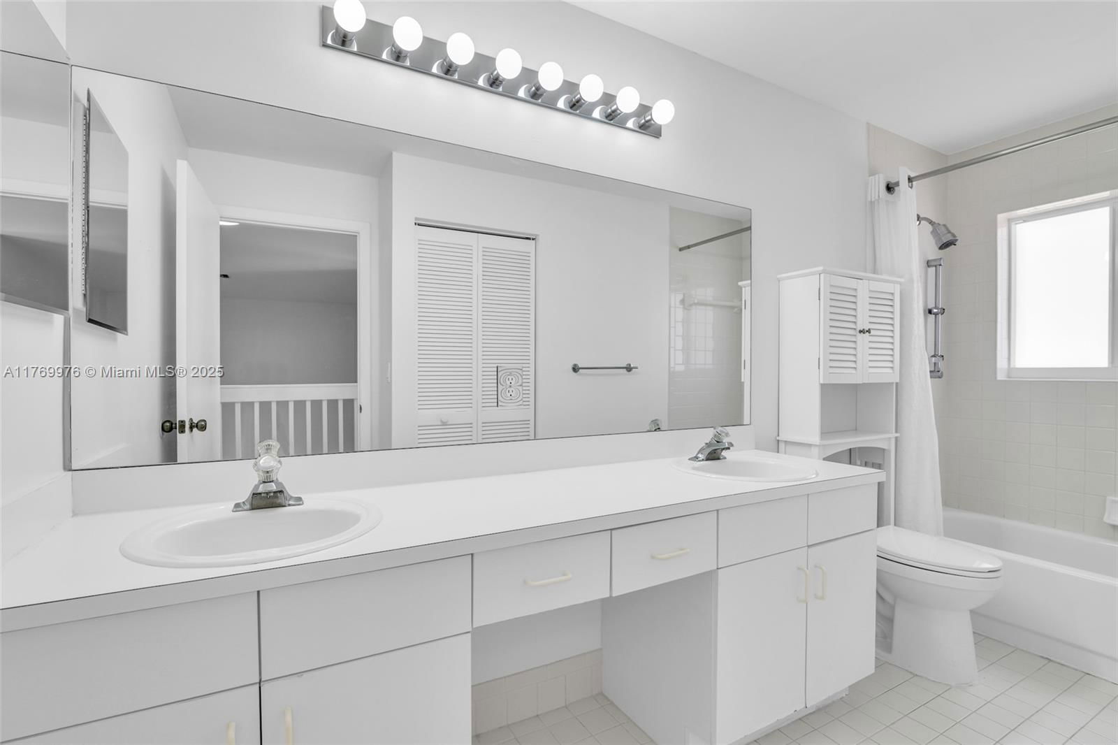 Real estate property located at 10396 Lake Vista Cir #10396, Palm Beach, Mission Bay 2, Boca Raton, FL