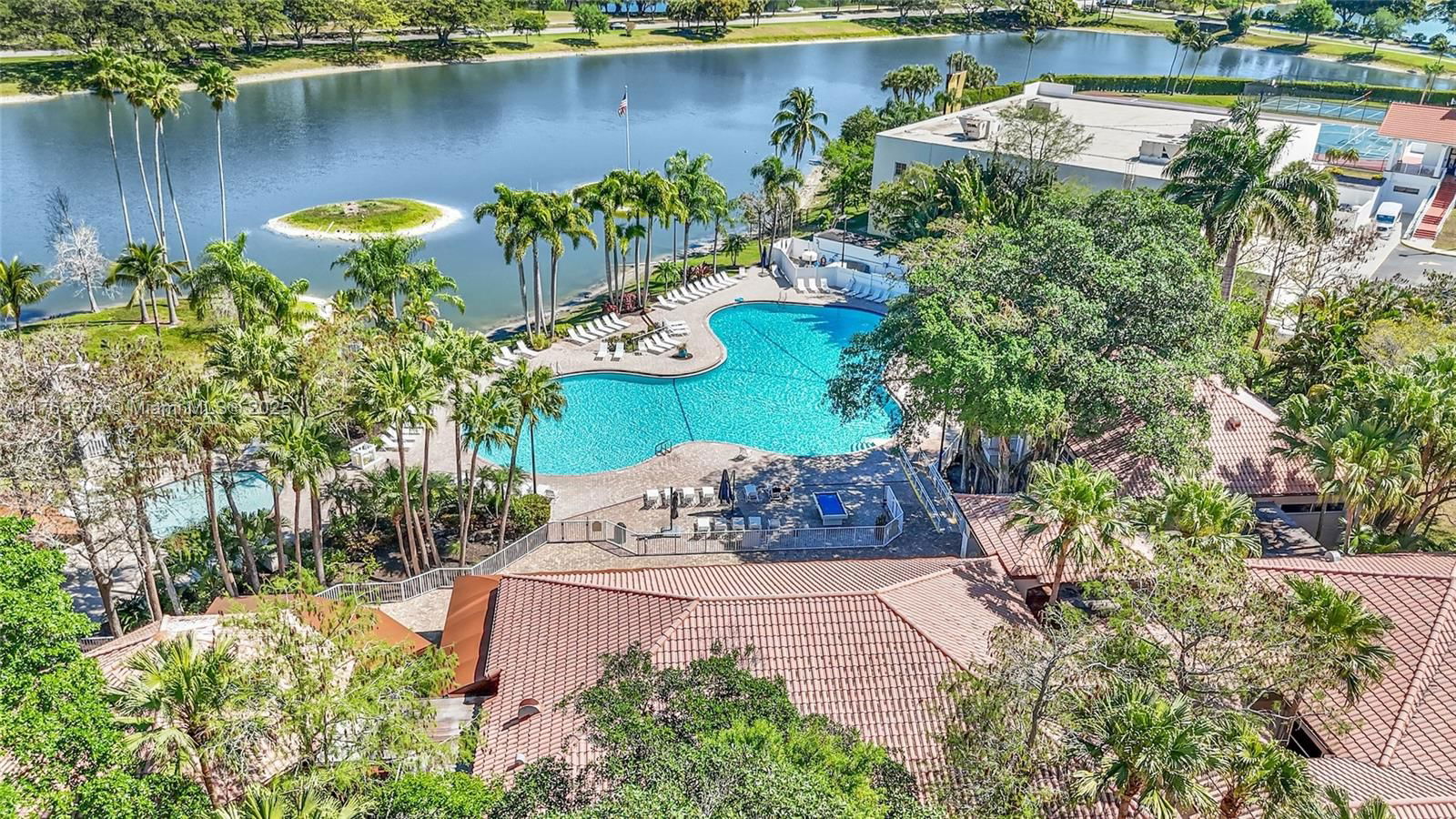 Real estate property located at 10396 Lake Vista Cir #10396, Palm Beach, Mission Bay 2, Boca Raton, FL