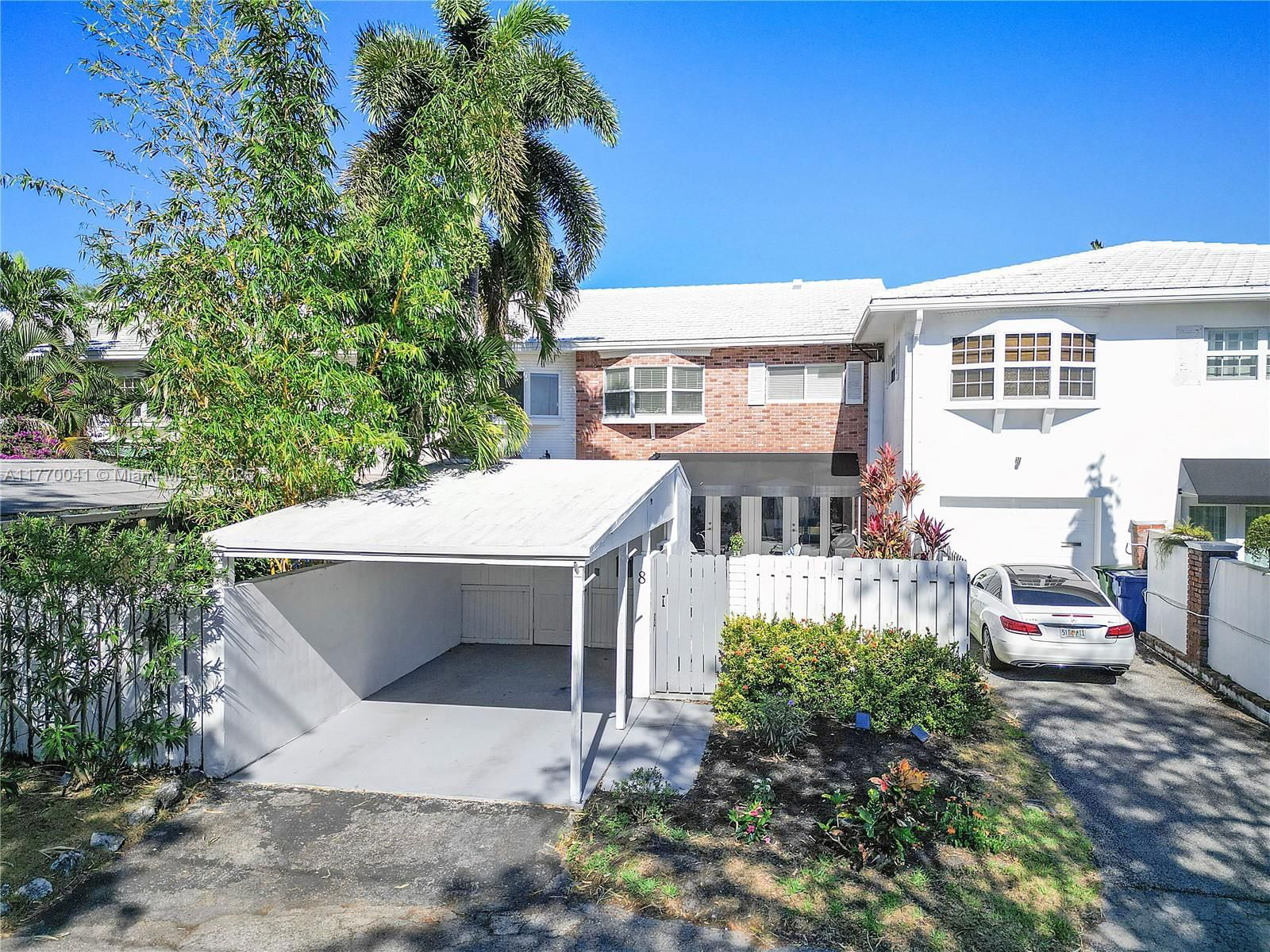 Real estate property located at 8 Hathaway Ln, Broward, Townhouse Isle Sec 2, Wilton Manors, FL