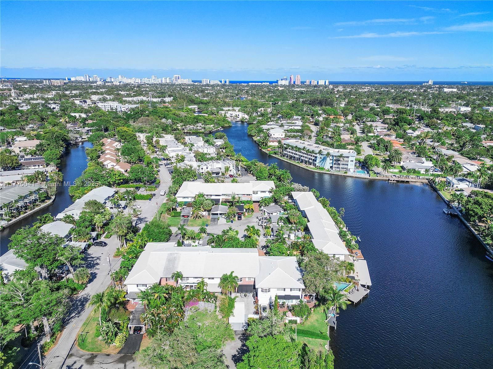 Real estate property located at 8 Hathaway Ln, Broward, Townhouse Isle Sec 2, Wilton Manors, FL