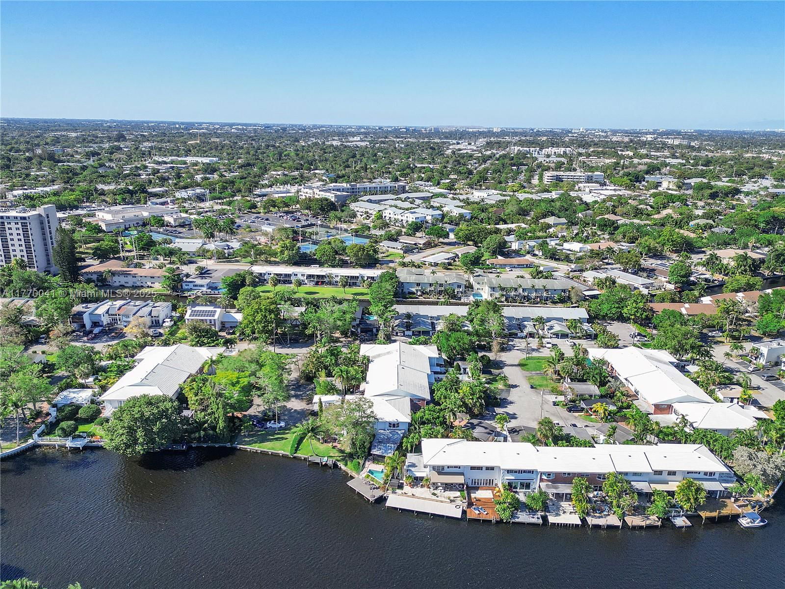Real estate property located at 8 Hathaway Ln, Broward, Townhouse Isle Sec 2, Wilton Manors, FL