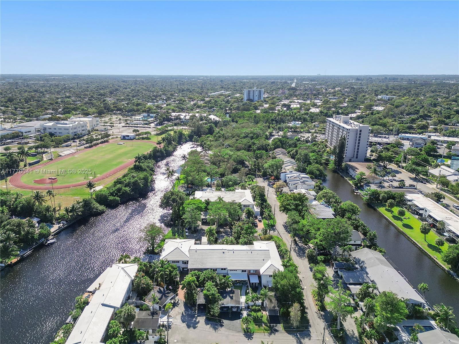 Real estate property located at 8 Hathaway Ln, Broward, Townhouse Isle Sec 2, Wilton Manors, FL