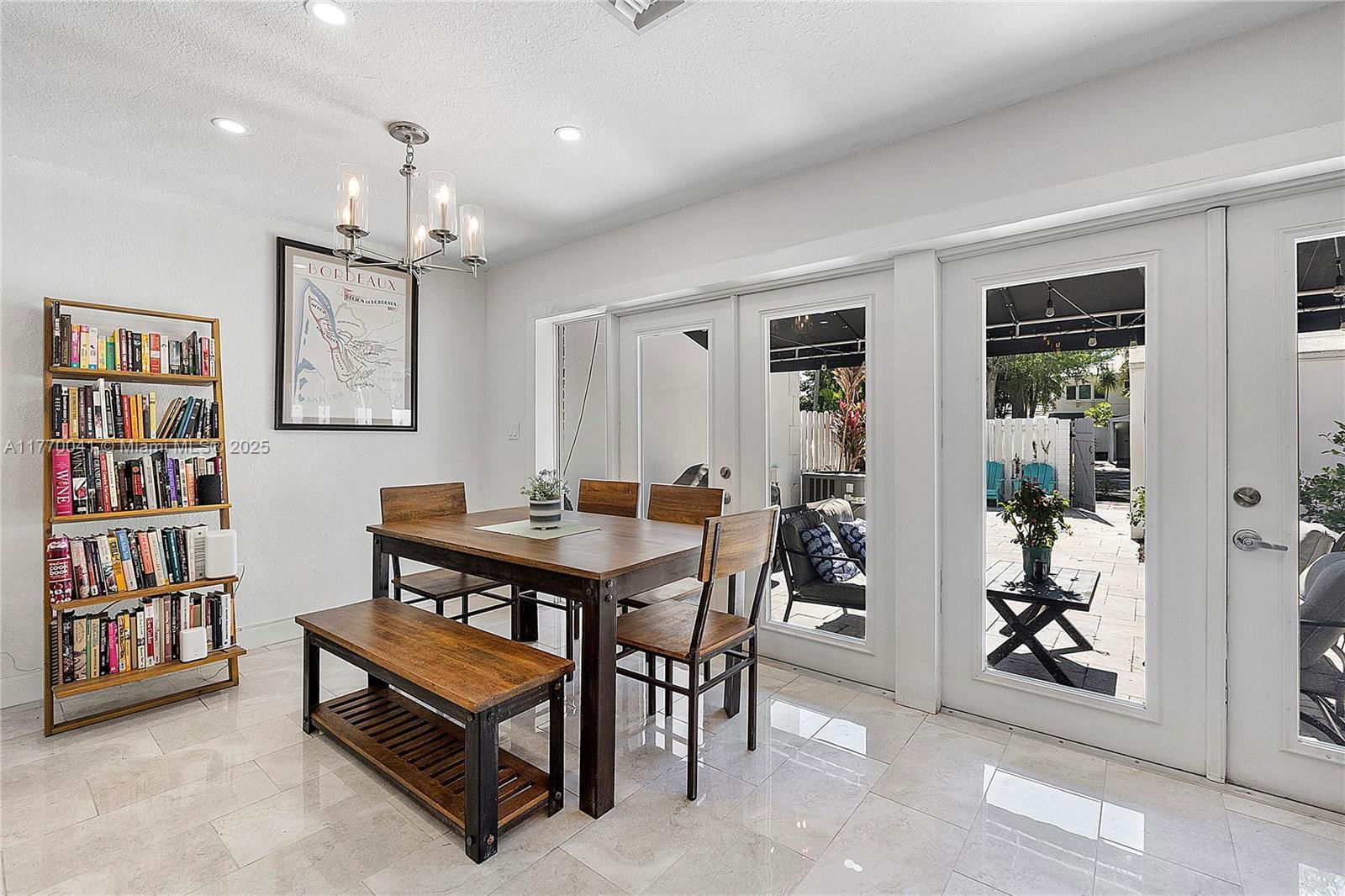 Real estate property located at 8 Hathaway Ln, Broward, Townhouse Isle Sec 2, Wilton Manors, FL