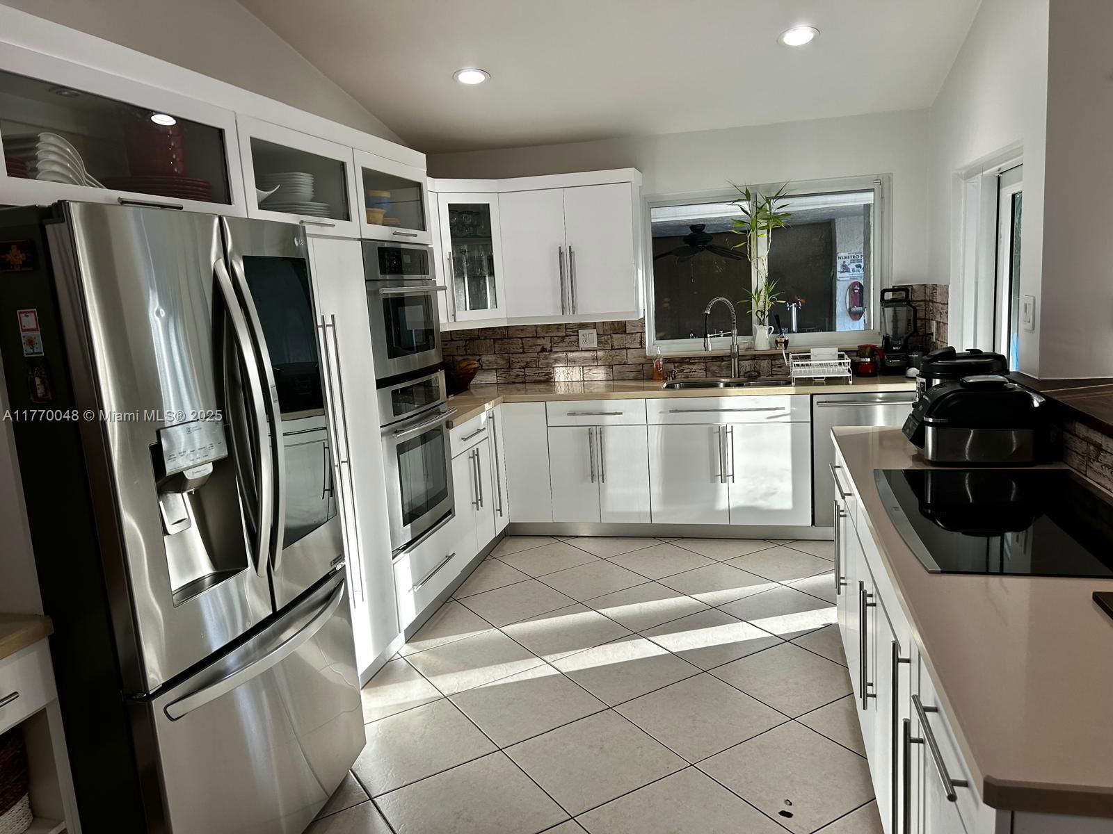 Real estate property located at 13850 108th St, Miami-dade, Shores Calusa, Miami, FL