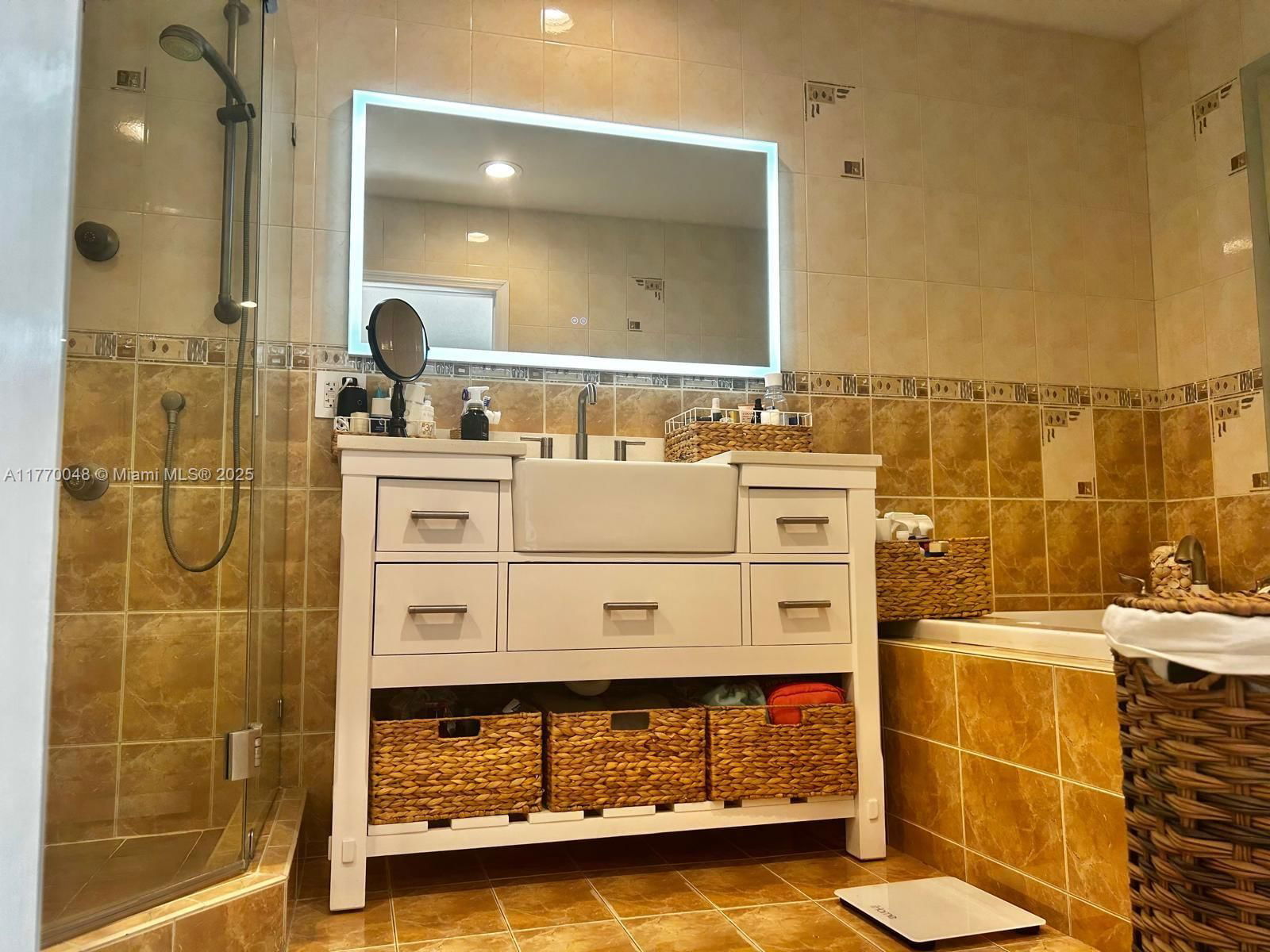 Real estate property located at 13850 108th St, Miami-dade, Shores Calusa, Miami, FL