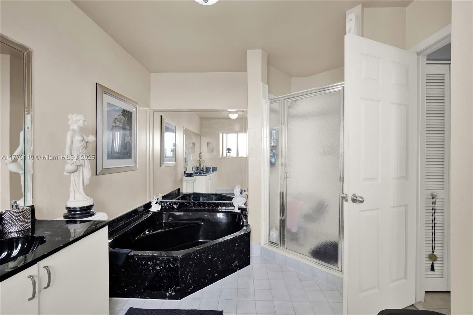 Real estate property located at 14700 151st Ter, Miami-dade, River Bend Sec 4, Miami, FL