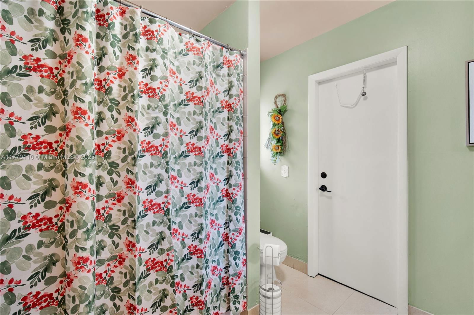Real estate property located at 14700 151st Ter, Miami-dade, River Bend Sec 4, Miami, FL