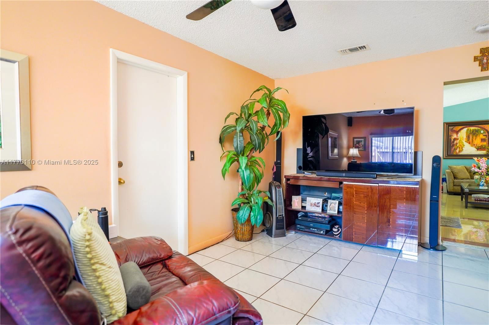 Real estate property located at 14700 151st Ter, Miami-dade, River Bend Sec 4, Miami, FL