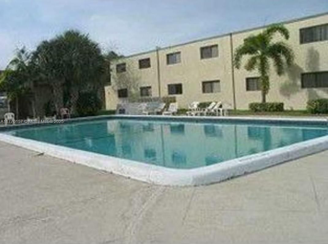 Real estate property located at 1265 Flagler Ave, Broward, Village Townhouse-pompano, Pompano Beach, FL