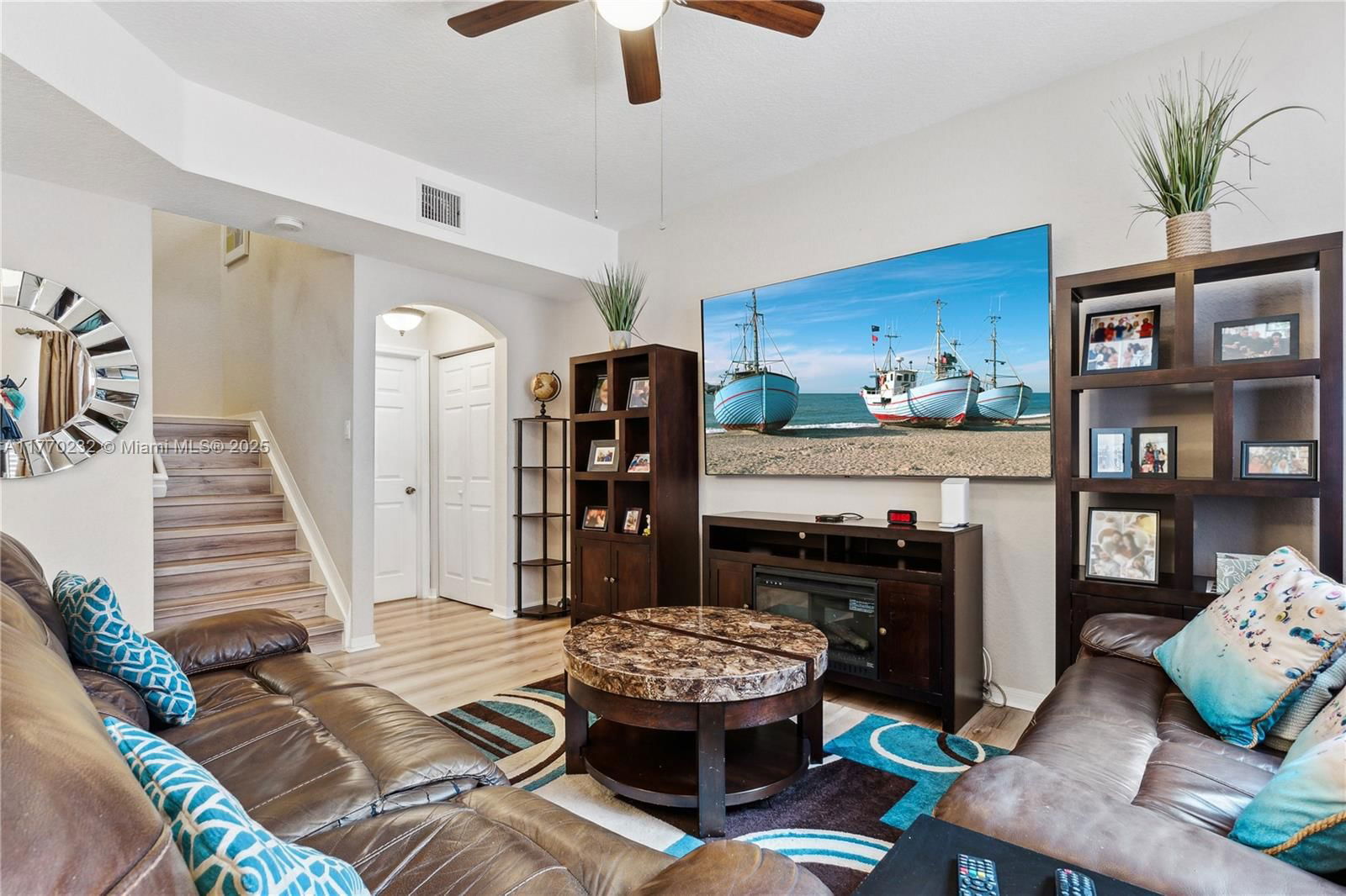 Real estate property located at 2232 Coral Reef Ct #2232, Broward, Villas At Harbor Isles Co, Dania Beach, FL