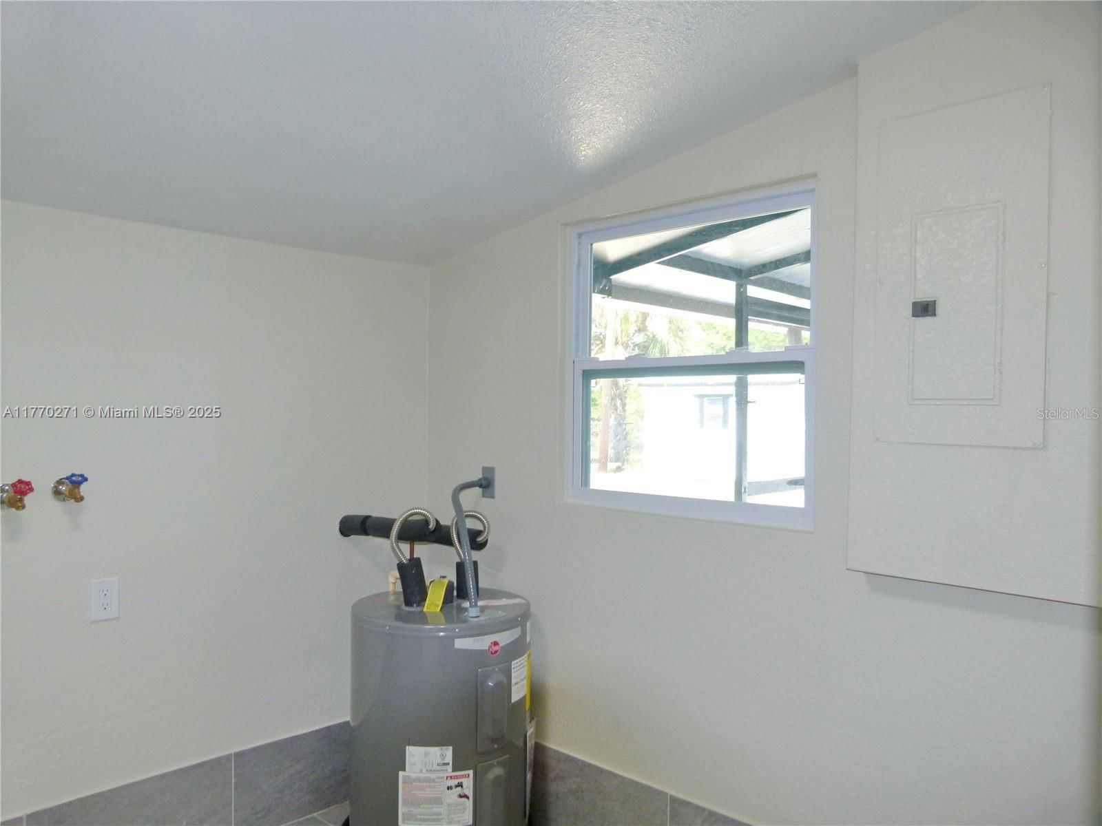 Real estate property located at 2203 8th Avenue, Okeechobee, Lucy Island, Okeechobee, FL