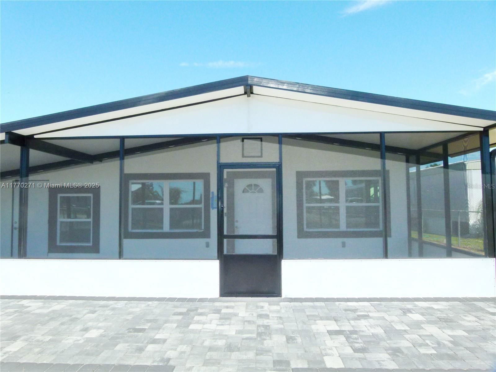 Real estate property located at 2203 8th Avenue, Okeechobee, Lucy Island, Okeechobee, FL