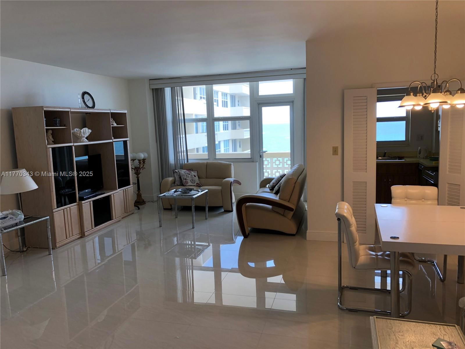Real estate property located at 4747 Collins Ave #1115, Miami-dade, Mimosa Condo, Miami Beach, FL