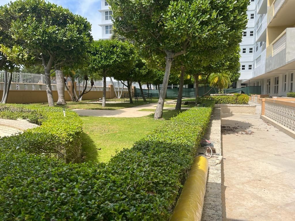 Real estate property located at 4747 Collins Ave #1115, Miami-dade, Mimosa Condo, Miami Beach, FL