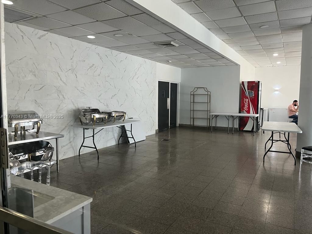 Real estate property located at 4747 Collins Ave #1115, Miami-dade, Mimosa Condo, Miami Beach, FL