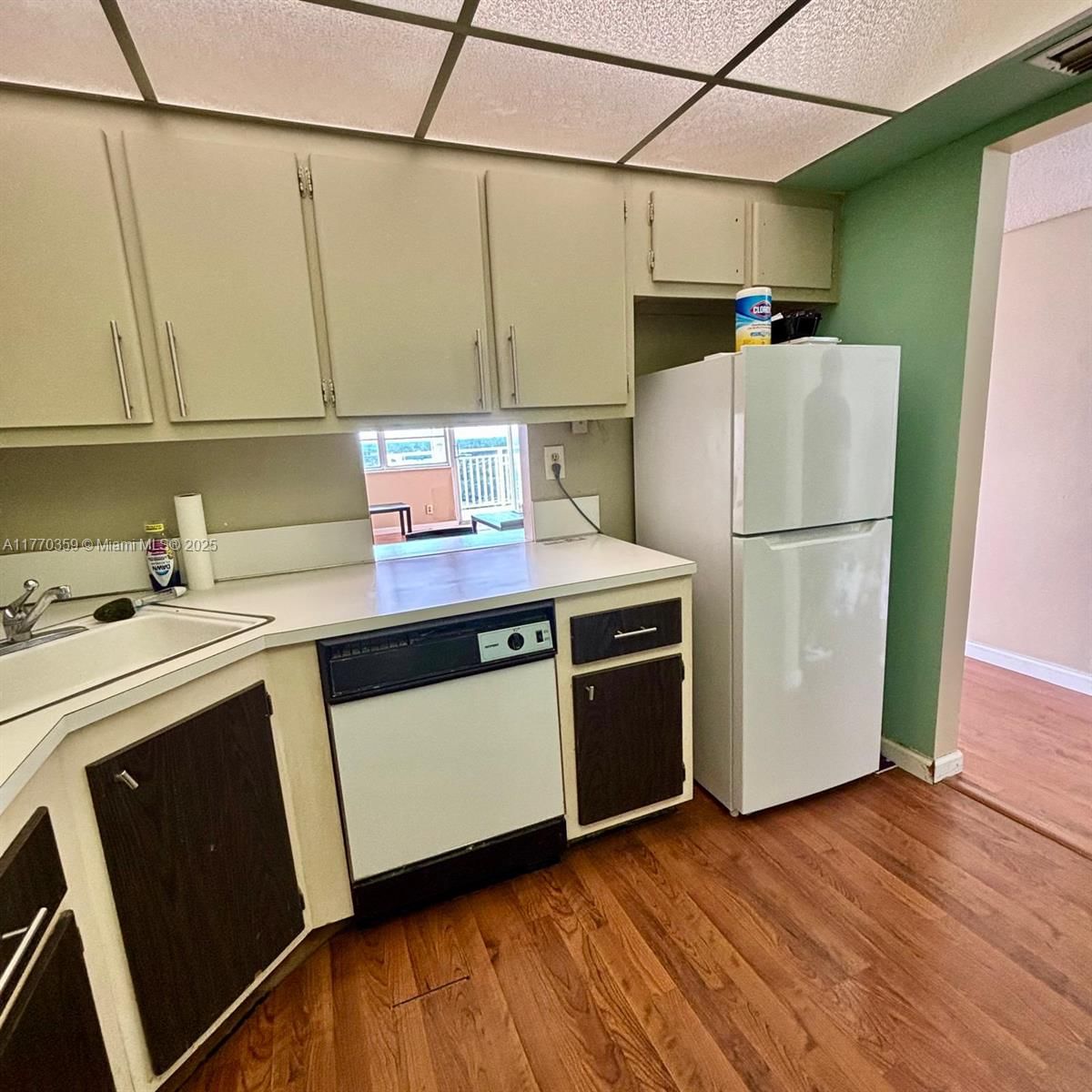 Real estate property located at 2150 Sans Souci Blvd A1608, Miami-dade, Bayview Towers Condo Sout, North Miami, FL