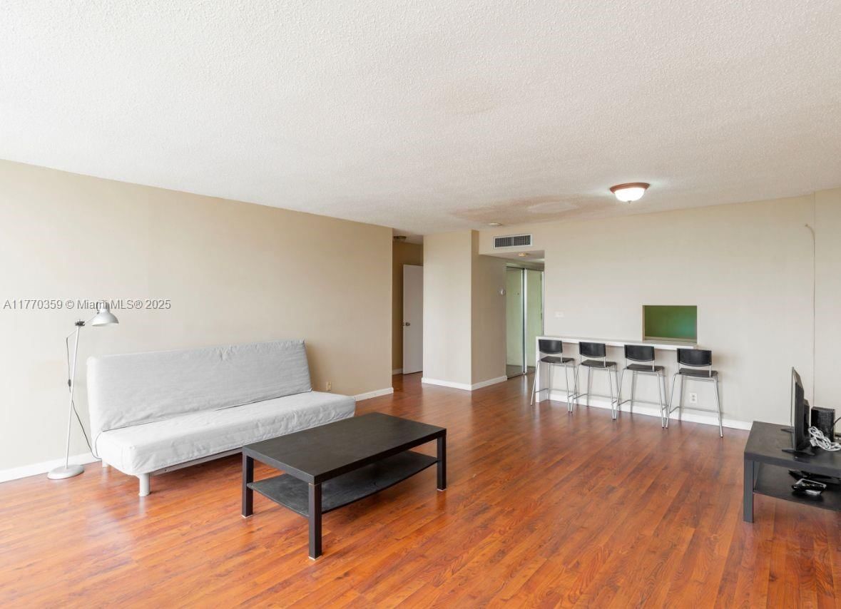 Real estate property located at 2150 Sans Souci Blvd A1608, Miami-dade, Bayview Towers Condo Sout, North Miami, FL