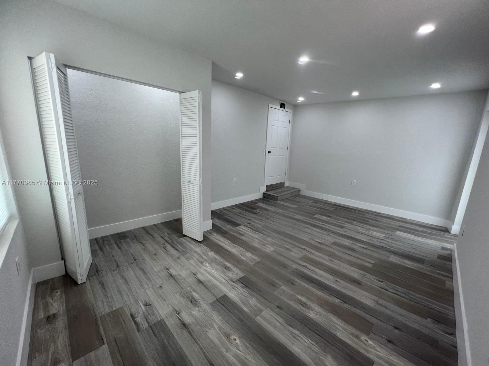 Real estate property located at 1015 59th St, Miami-dade, Resub Of Hildemere In Se1, Miami, FL