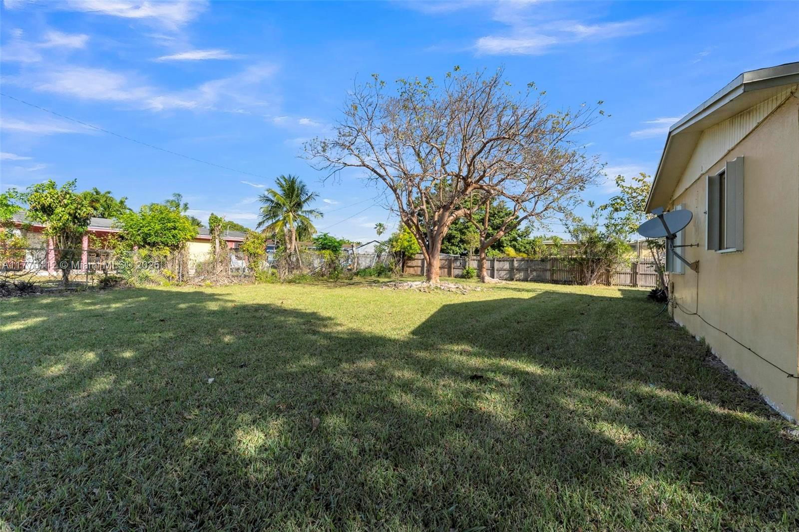 Real estate property located at 19530 117th Ct, Miami-dade, South Miami Heights Addn, Miami, FL