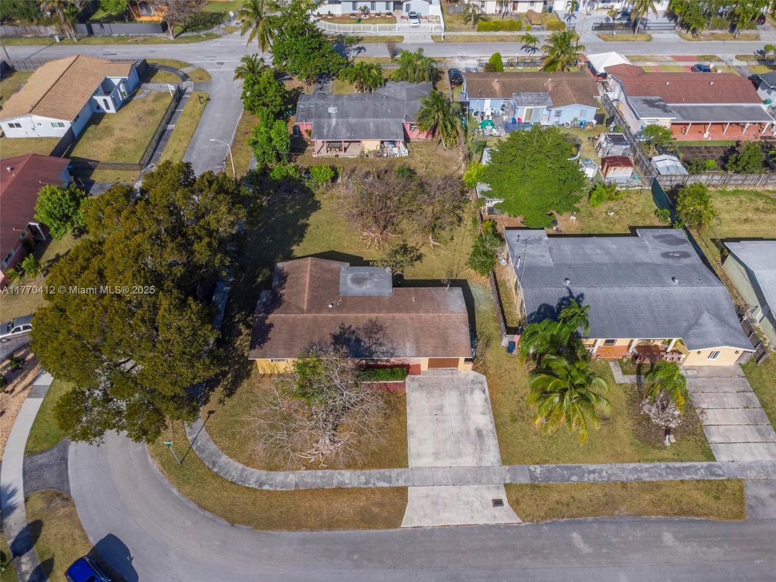 Real estate property located at 19530 117th Ct, Miami-dade, South Miami Heights Addn, Miami, FL
