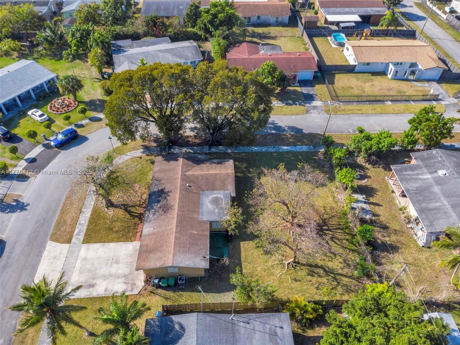Real estate property located at 19530 117th Ct, Miami-dade, South Miami Heights Addn, Miami, FL