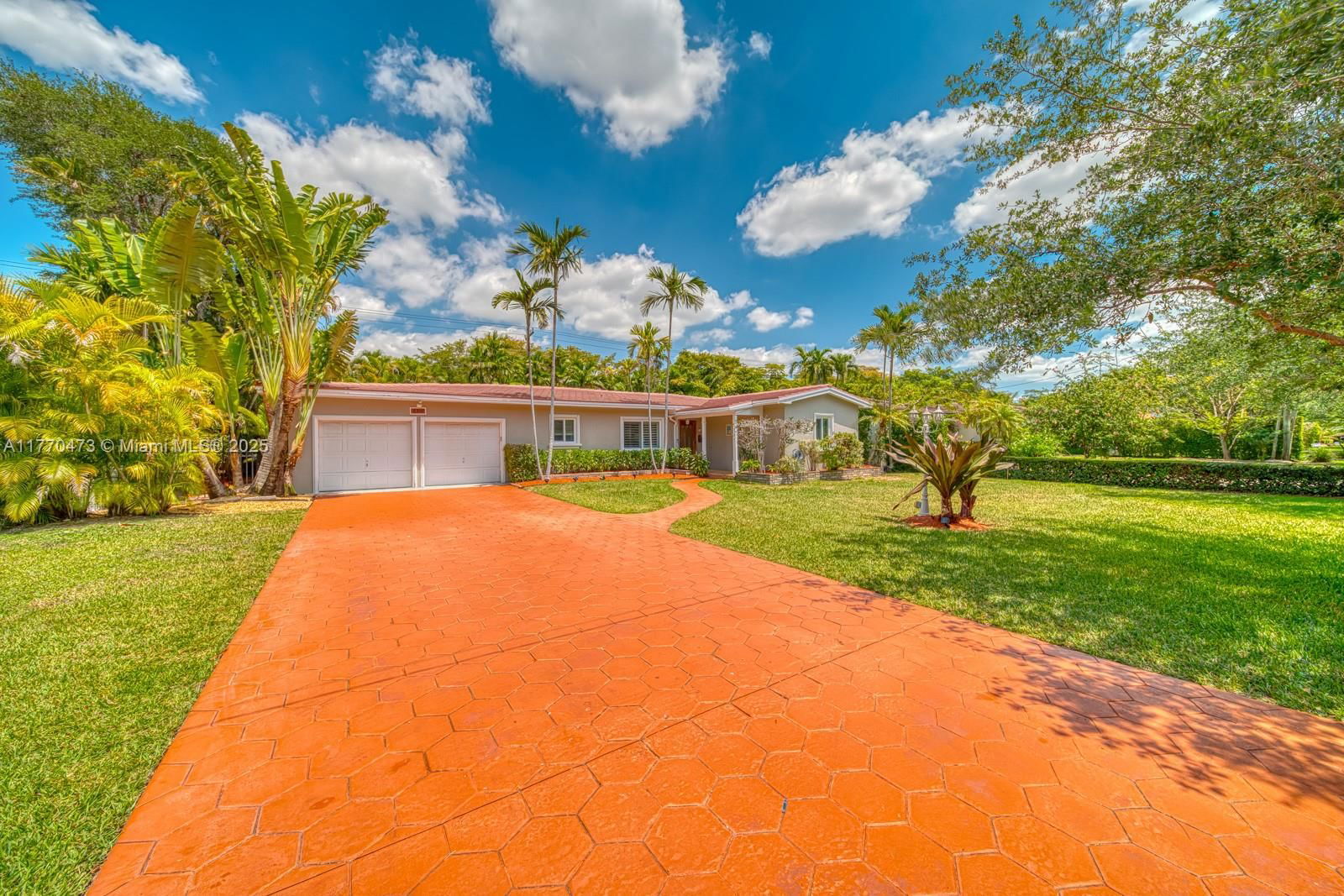 Real estate property located at 1435 Blue Rd, Miami-dade, C Gab Country Club Sec 5, Coral Gables, FL