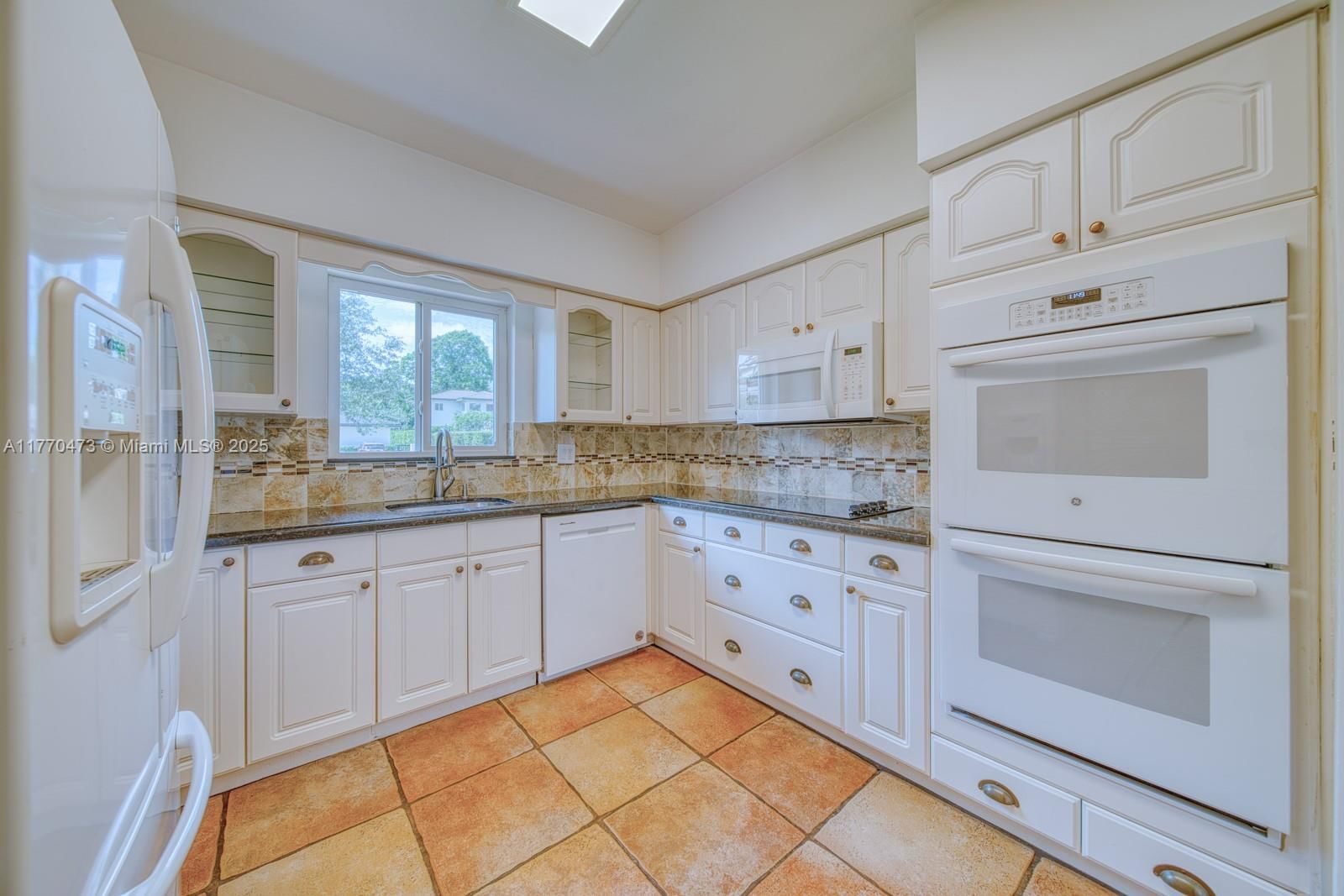 Real estate property located at 1435 Blue Rd, Miami-dade, C Gab Country Club Sec 5, Coral Gables, FL