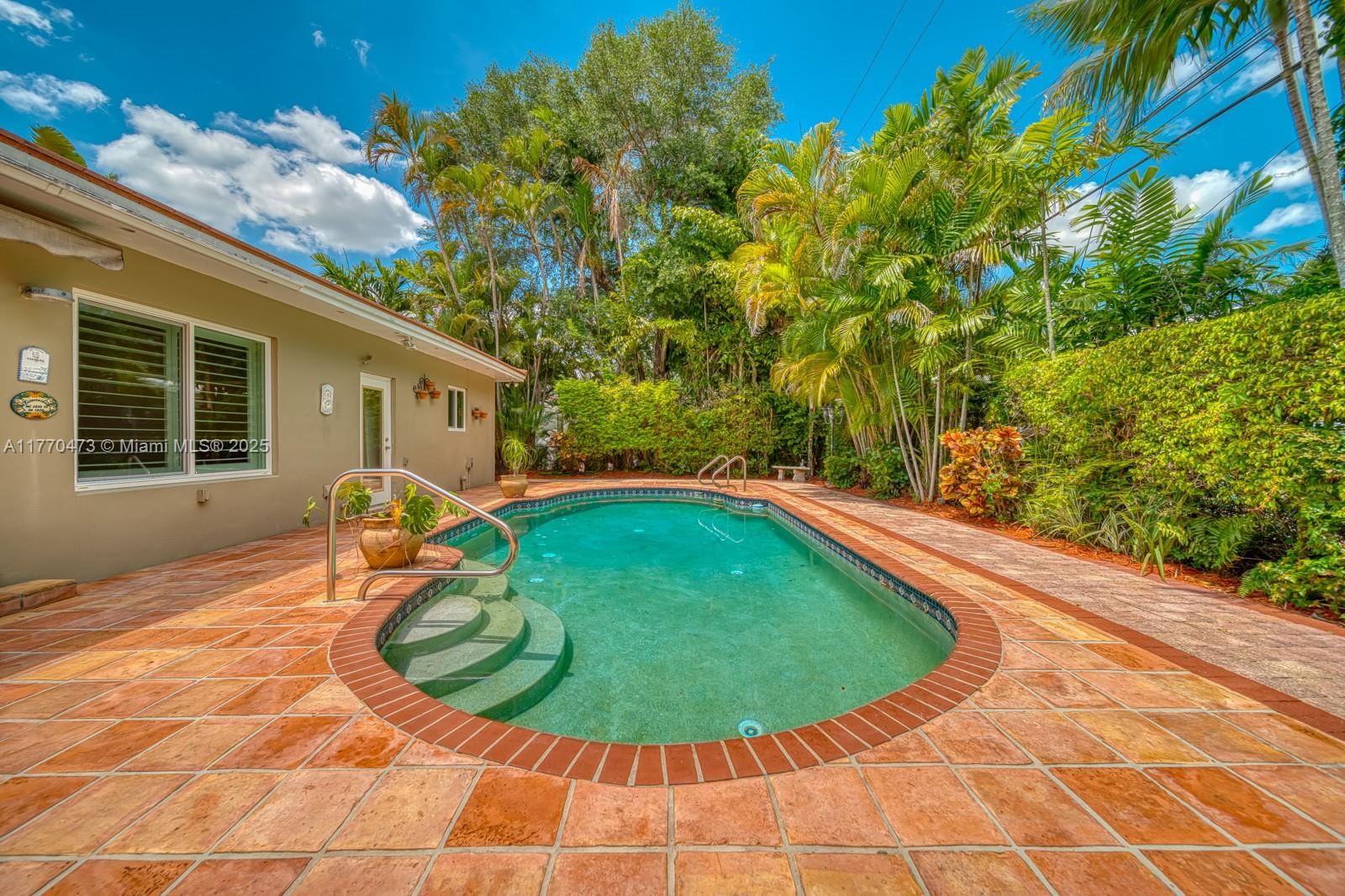 Real estate property located at 1435 Blue Rd, Miami-dade, C Gab Country Club Sec 5, Coral Gables, FL