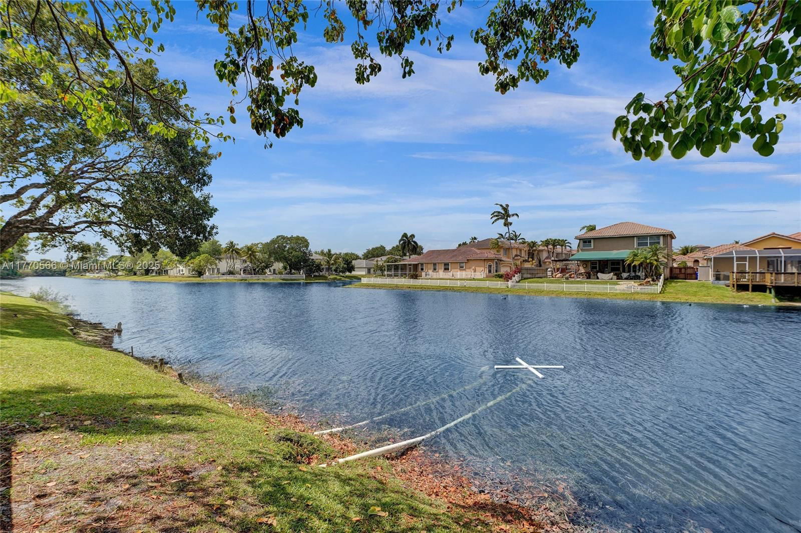 Real estate property located at 2030 Bayberry Dr #2030, Broward, Everglades Sugar & Land C, Pembroke Pines, FL