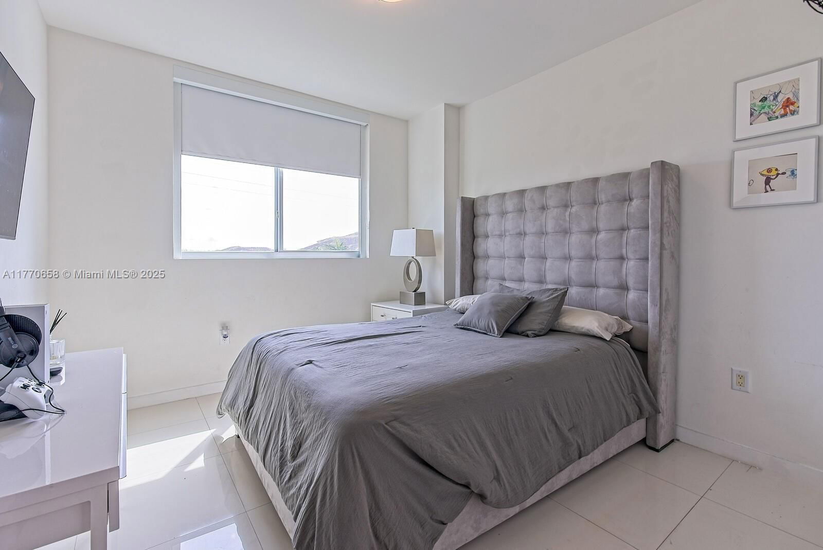 Real estate property located at 7825 107th Ave #304, Miami-dade, Midtown At Doral, Doral, FL