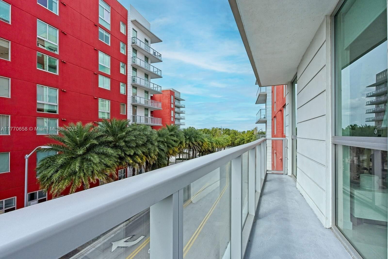 Real estate property located at 7825 107th Ave #304, Miami-dade, Midtown At Doral, Doral, FL