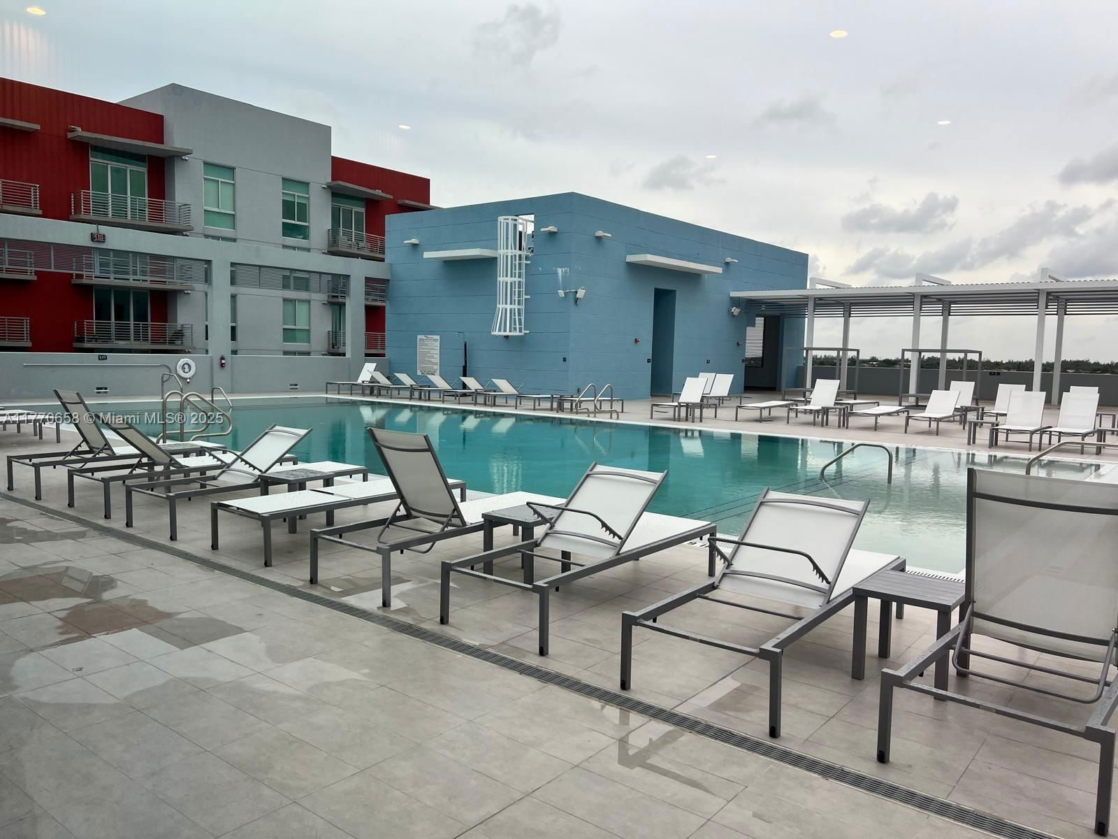 Real estate property located at 7825 107th Ave #304, Miami-dade, Midtown At Doral, Doral, FL