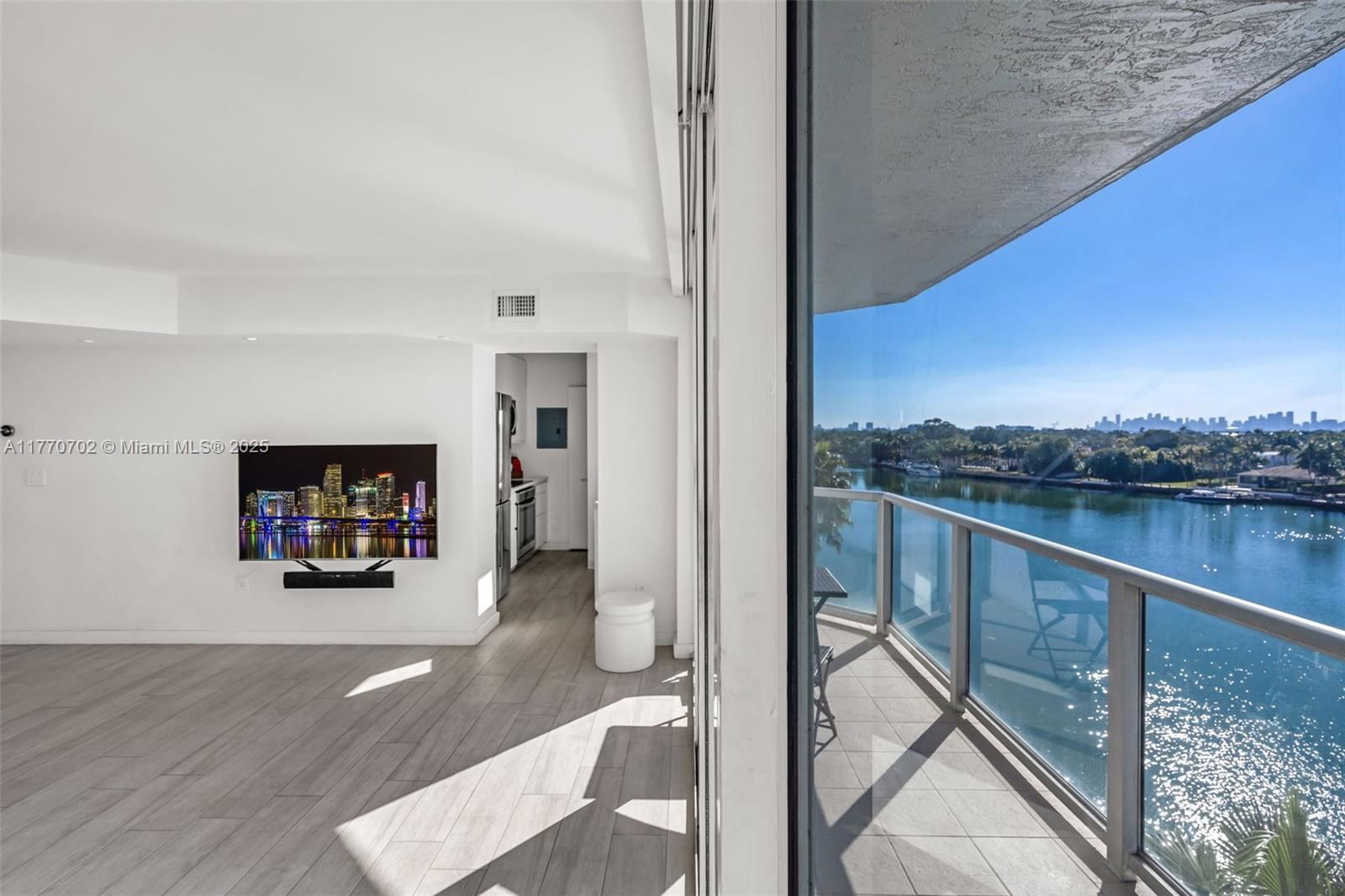 Real estate property located at 5900 Collins Ave #705, Miami-dade, The Grandview Condo, Miami Beach, FL