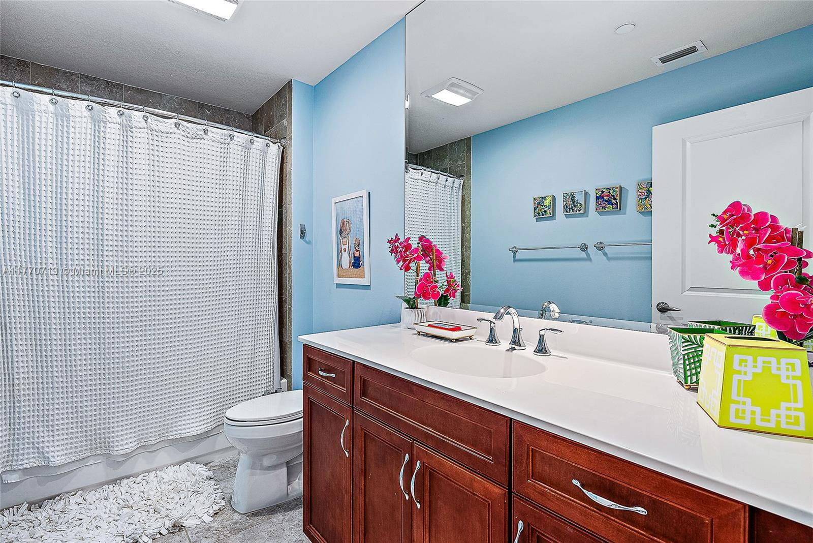 Real estate property located at 1015 Bay Colony Drive S & Slip 17, Palm Beach, Bay Colony, Juno Beach, FL