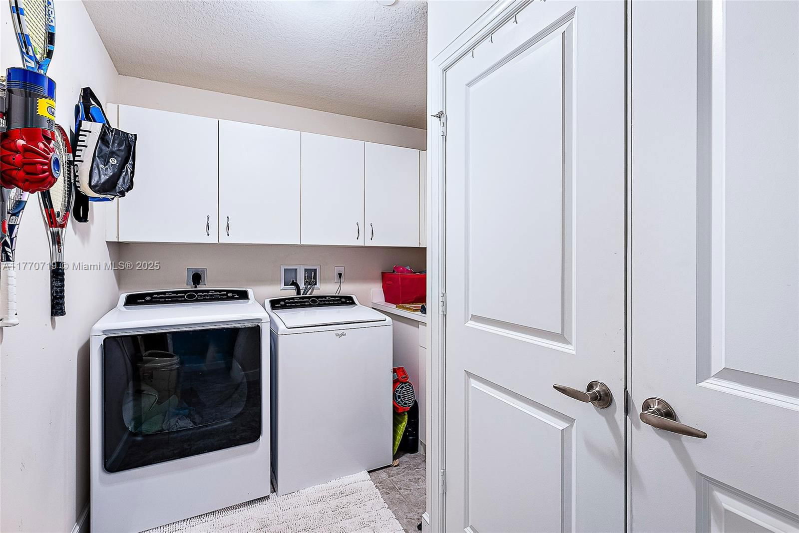 Real estate property located at 1015 Bay Colony Drive S & Slip 17, Palm Beach, Bay Colony, Juno Beach, FL
