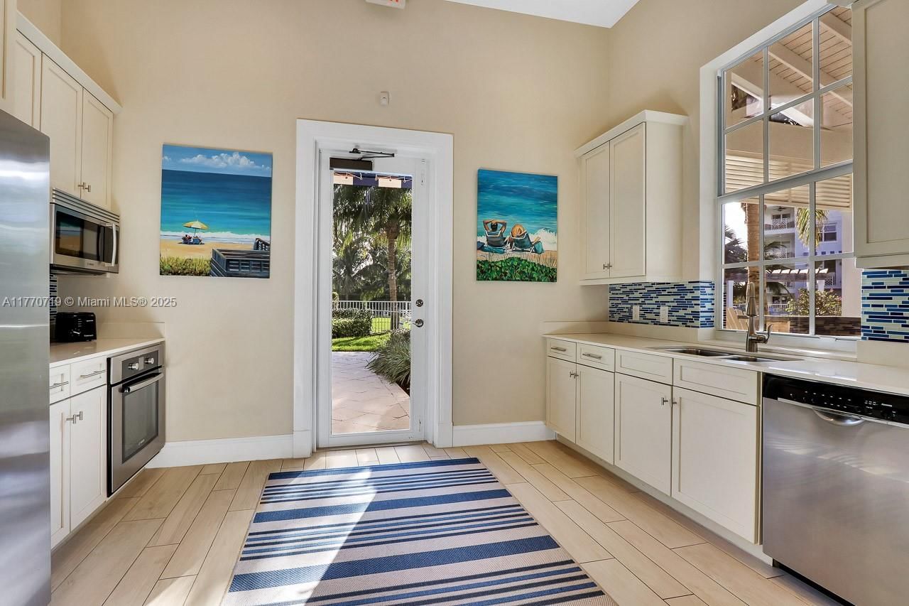 Real estate property located at 1015 Bay Colony Drive S & Slip 17, Palm Beach, Bay Colony, Juno Beach, FL