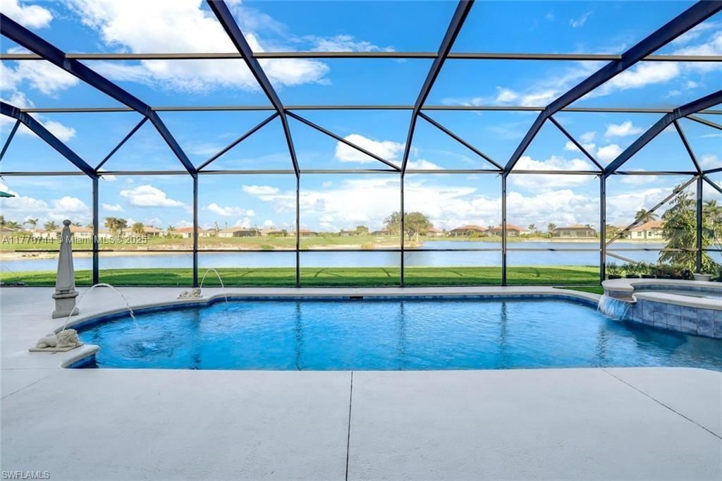 Real estate property located at 18024 Broadview Dr, Collier, Royal Palm Golf Estates, Naples, FL